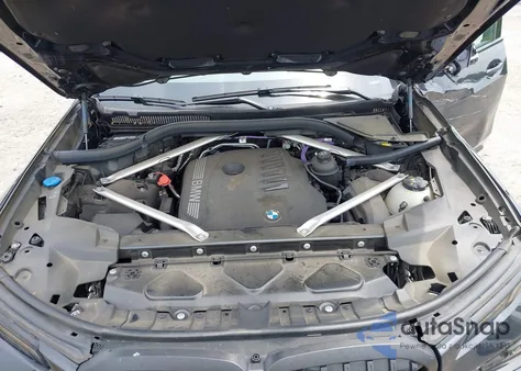 2024 BMW X7 xDrive40I z USA, uszkodzony, nr VIN 5UX23EM01R9S34226